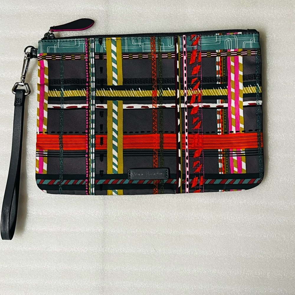 Vera Bradley Midtown City Plaid Nylon Wristlet Pouch Clutch - Makeup Bag